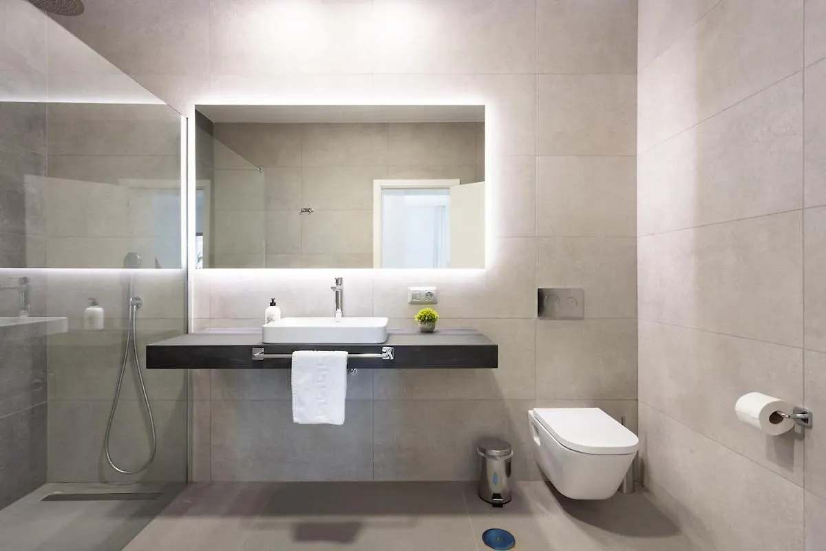 Apartment Villa Premium Con Piscina Y Vistas Increiblescheckhostprofile Costa Adeje  Spain
